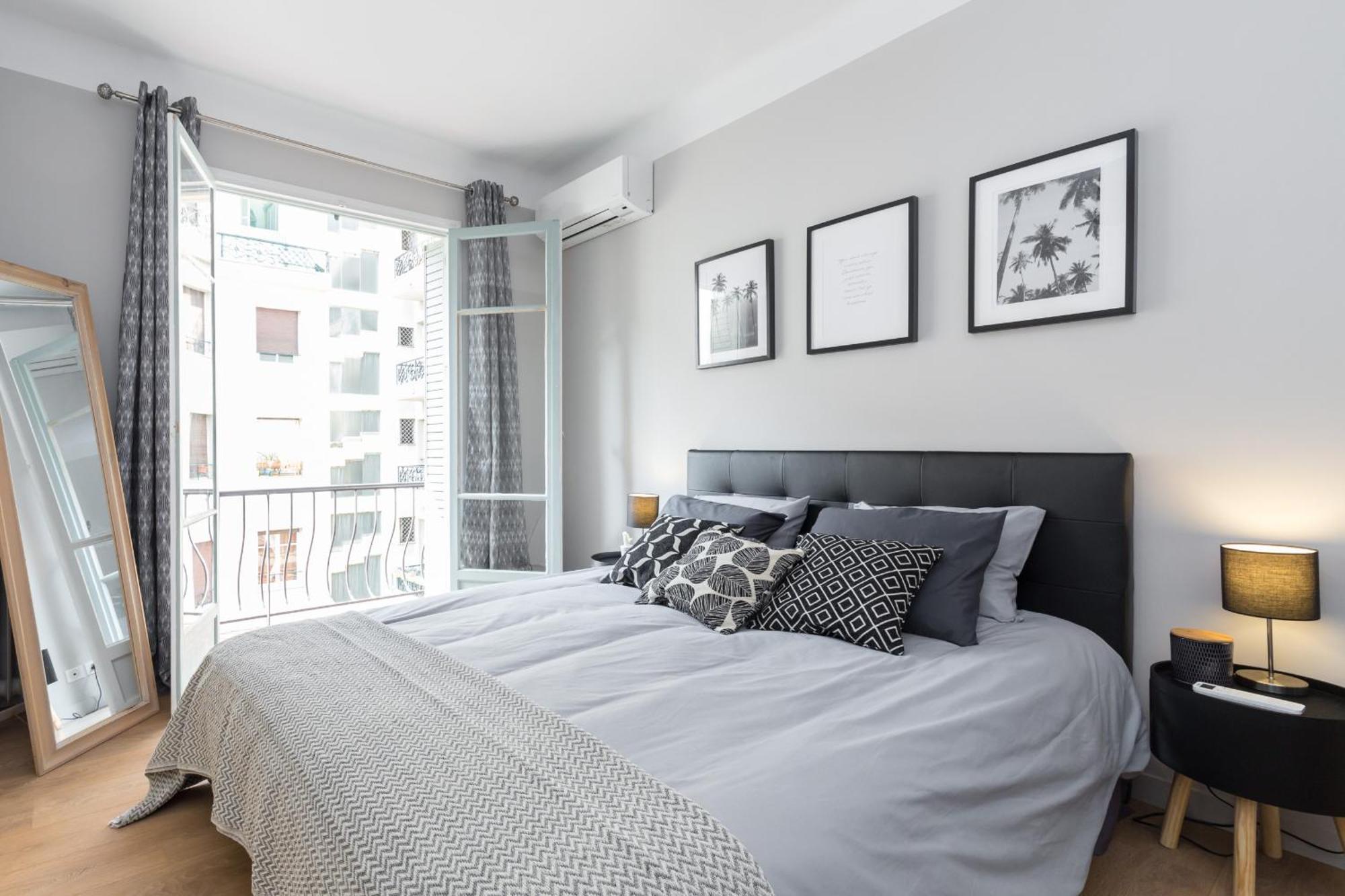 Ultra Central Large 2 Bdr Near Massena Square Ница Екстериор снимка