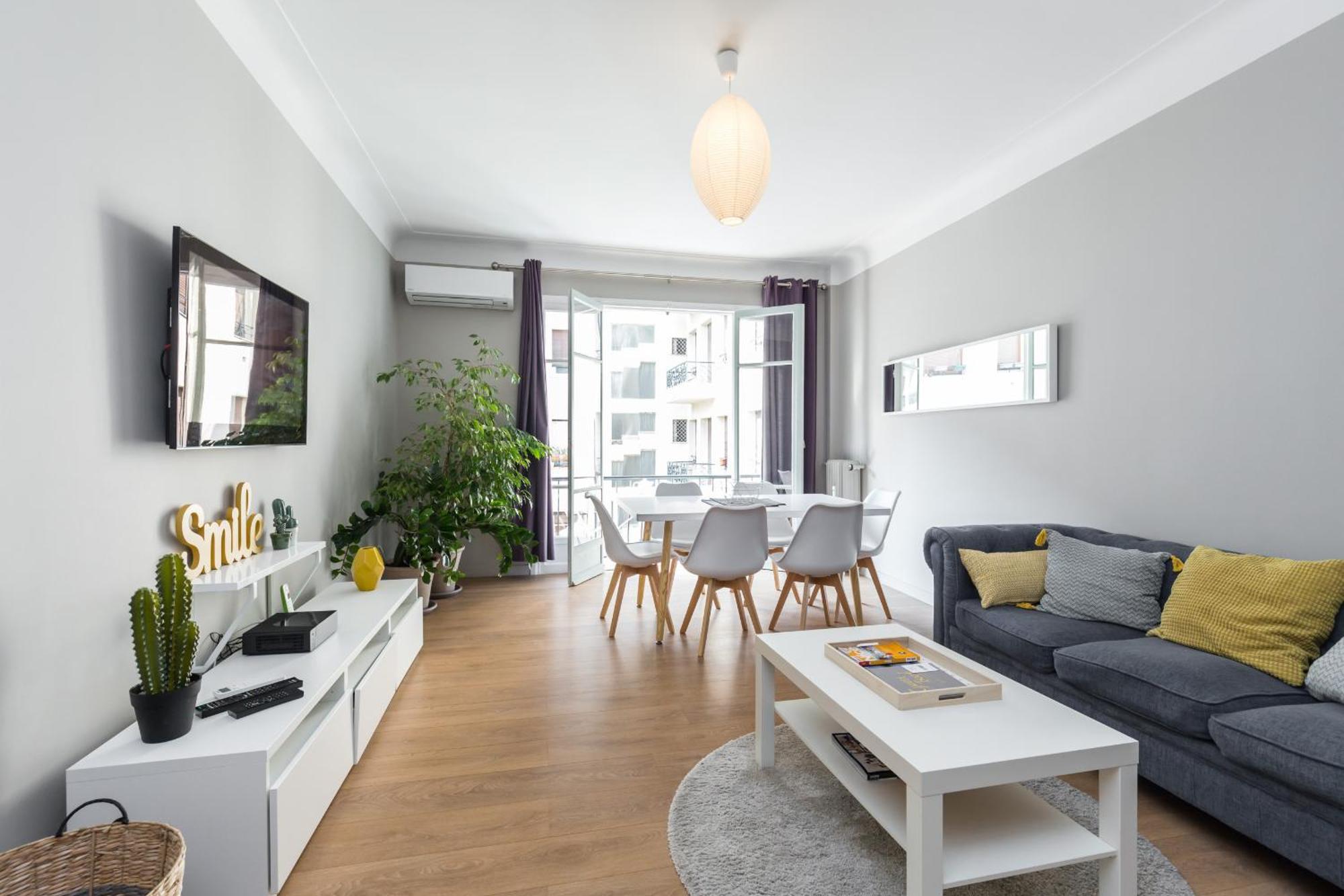Ultra Central Large 2 Bdr Near Massena Square Ница Екстериор снимка